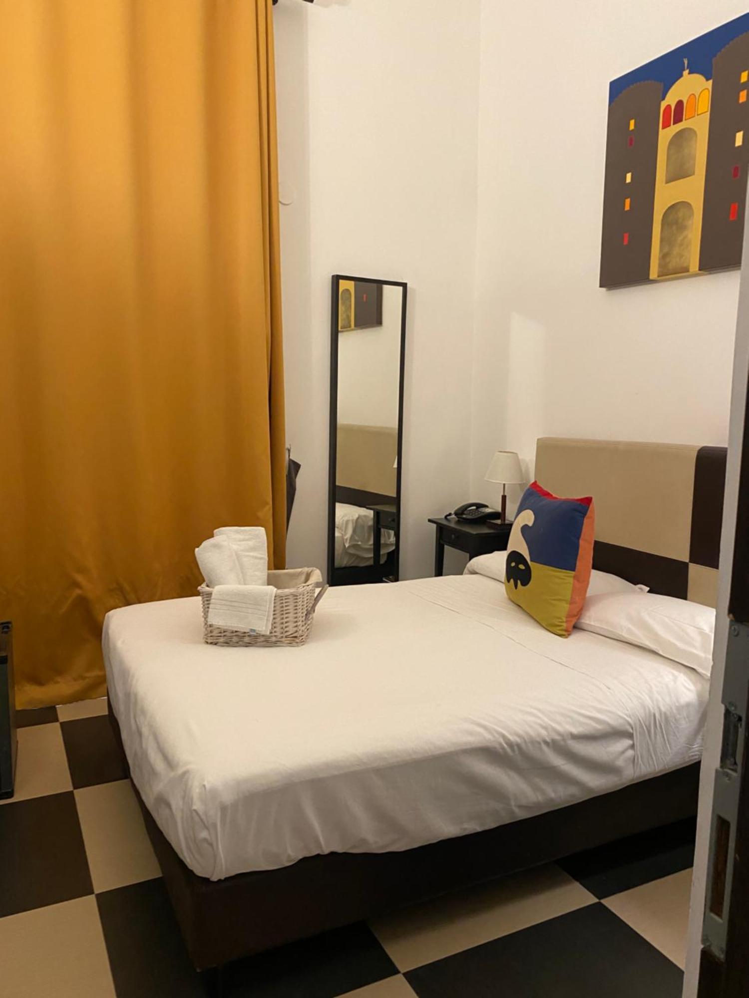 Hotel Plebiscito Aparthotel Νάπολη Εξωτερικό φωτογραφία