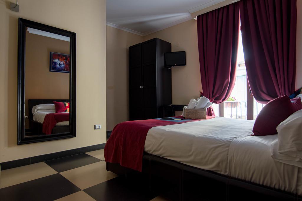 Hotel Plebiscito Aparthotel Νάπολη Εξωτερικό φωτογραφία