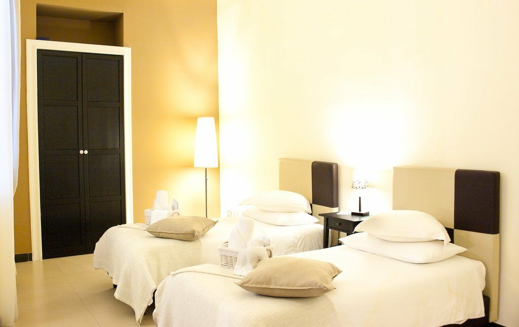 Hotel Plebiscito Aparthotel Νάπολη Εξωτερικό φωτογραφία